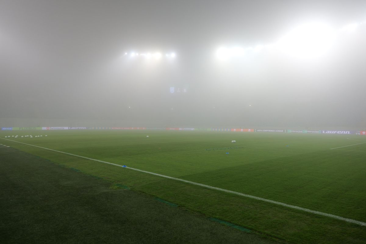 Ceață înainte de Craiova - Sparta Praga