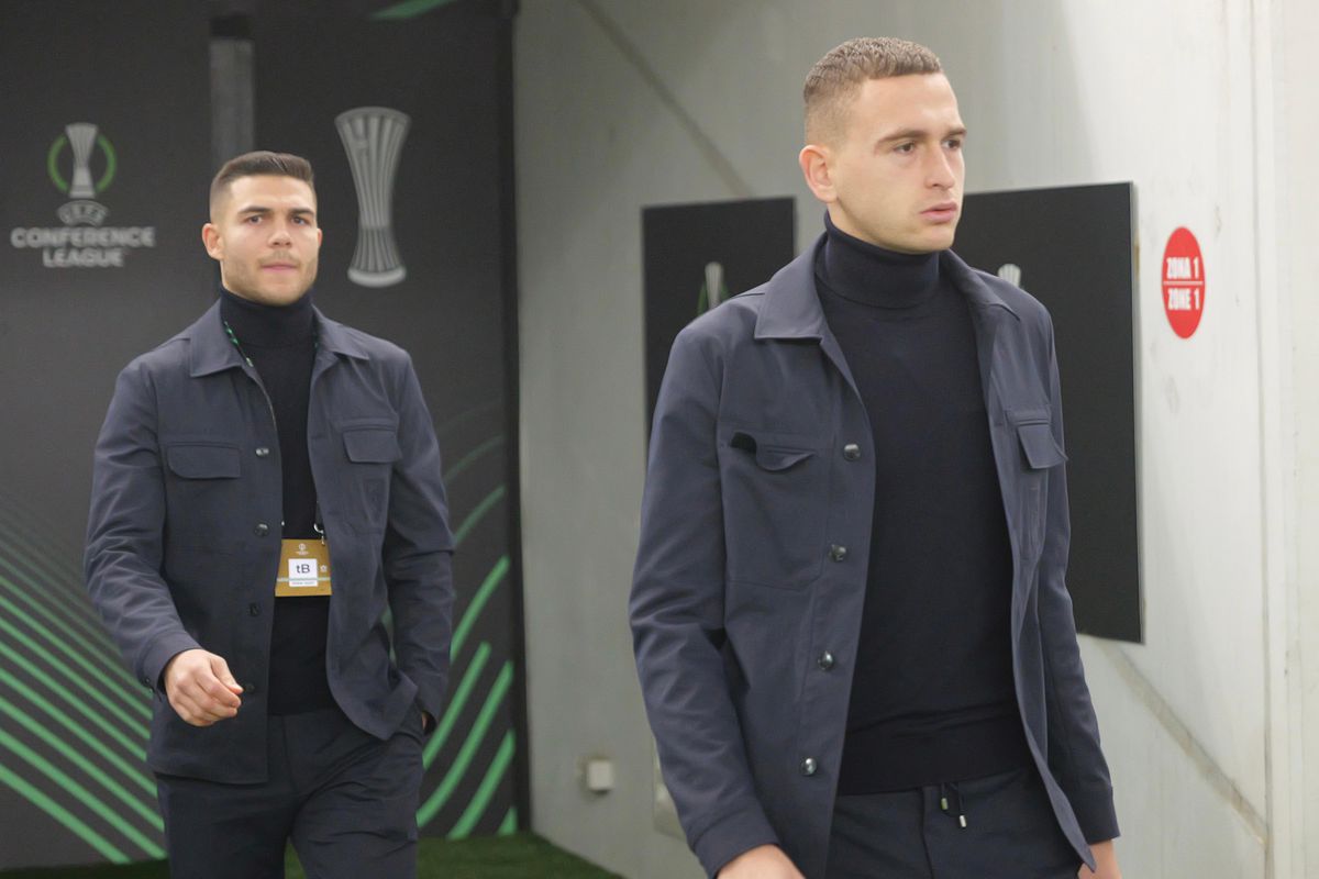 Craiova - Sparta Praga, imagini de pe gazon