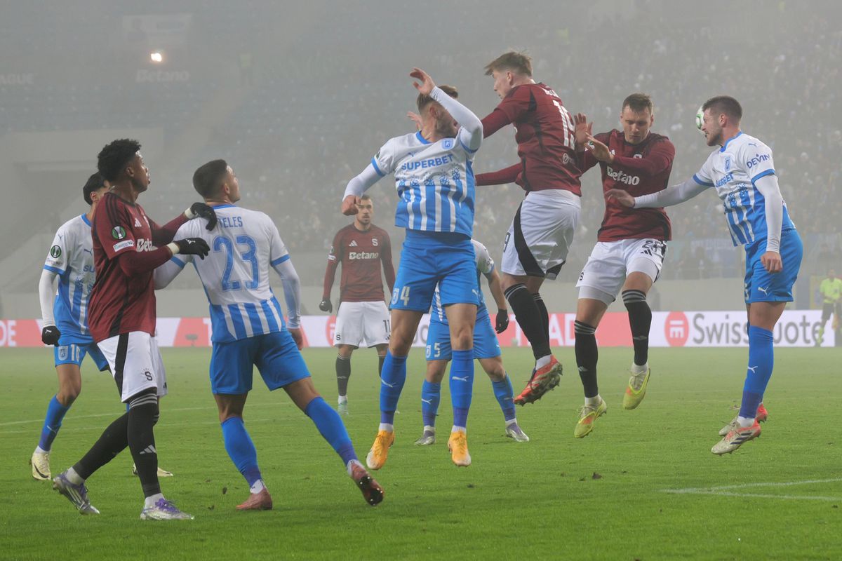Universitatea Craiova - Sparta Praga, imagini din meci // foto: Ionuț Iordache și Andrei Furnigă (GSP.ro)