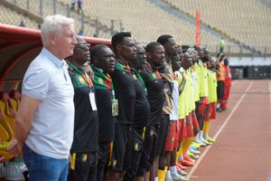 Haos la naționala Camerunului: două loturi pentru Cupa Africii » Acuze grave ale selecționerului demis de Eto'o!