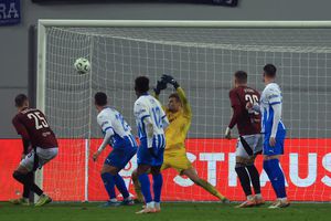 A găsit minusul titularului de la Universitatea Craiova: „E foarte slab la asta”