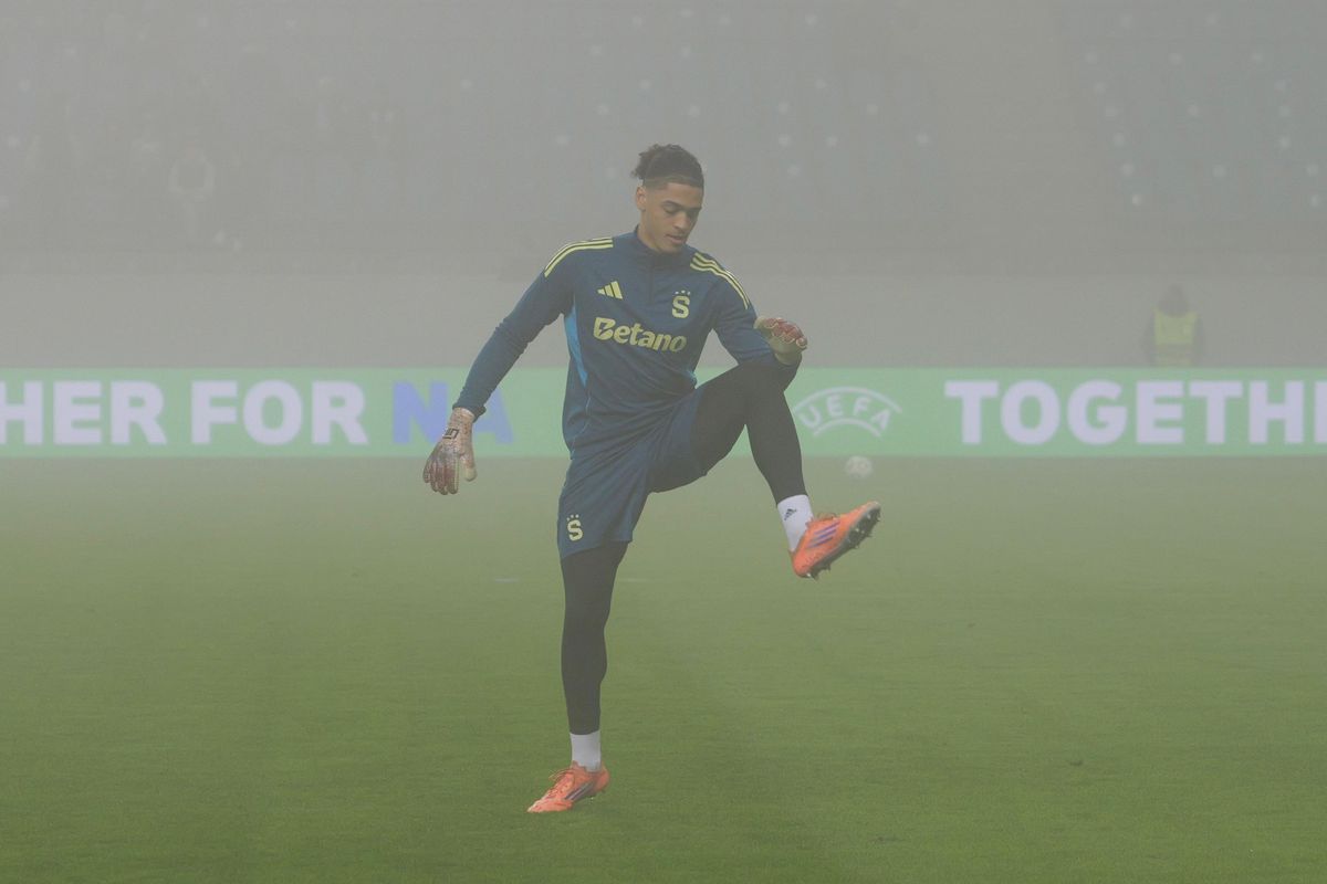 Craiova - Sparta Praga, imagini de pe gazon