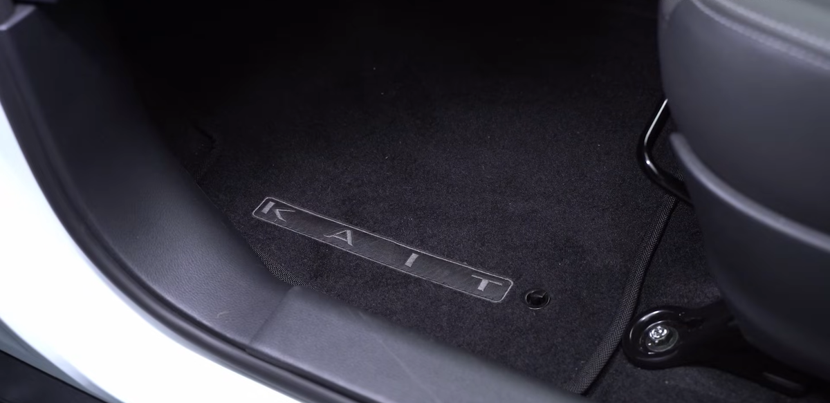 Gigantul auto copiază noua Dacia Duster » Va fi „fratele” modelului românesc