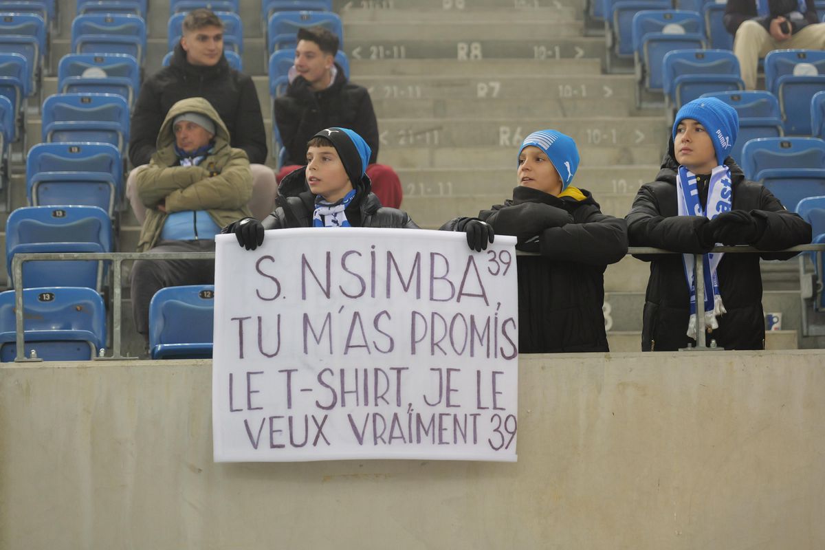 Craiova - Sparta Praga, imagini de pe gazon
