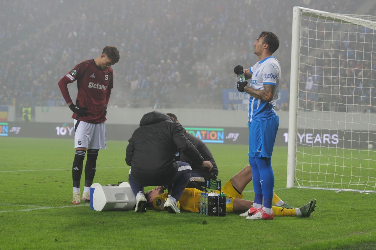 Universitatea Craiova - Sparta Praga, imagini din meci // foto: Ionuț Iordache și Andrei Furnigă (GSP.ro)