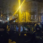 Suporterii lui Feyenoord au plecat în corteo spre Arena Națională / Foto: Remus Dinu GSP
