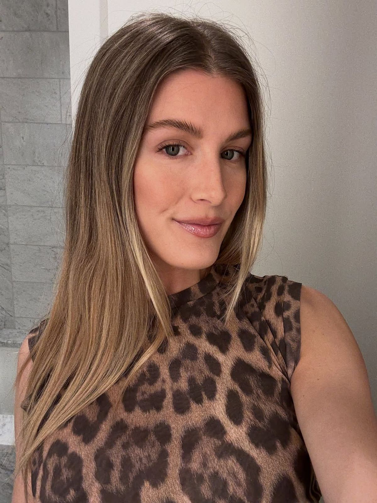 Fosta finalistă de la Wimbledon le-a făcut o surpriză fanilor, într-o ținută provocatoare: „Crăciunul a venit mai devreme!”