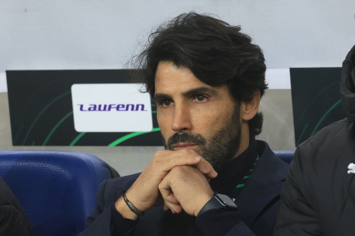 Universitatea Craiova pierde dramatic în fața celor de la Sparta Praga » Trei goluri, un penalty ratat și ocazii rarisime în Bănie