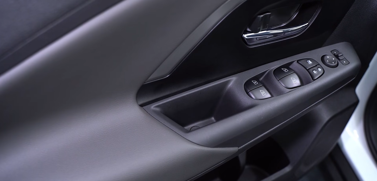 Gigantul auto copiază noua Dacia Duster » Va fi „fratele” modelului românesc