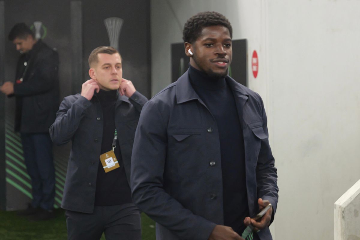 Craiova - Sparta Praga, imagini de pe gazon