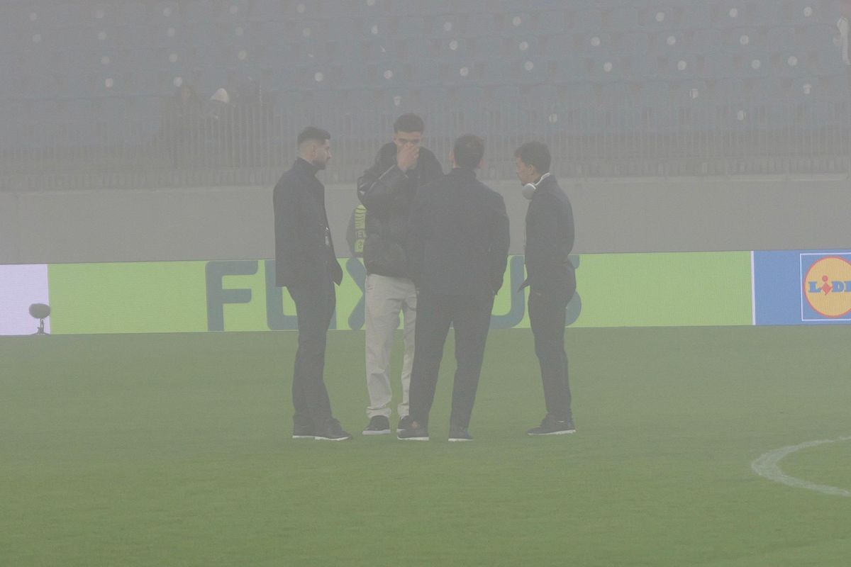 Craiova - Sparta Praga, imagini de pe gazon