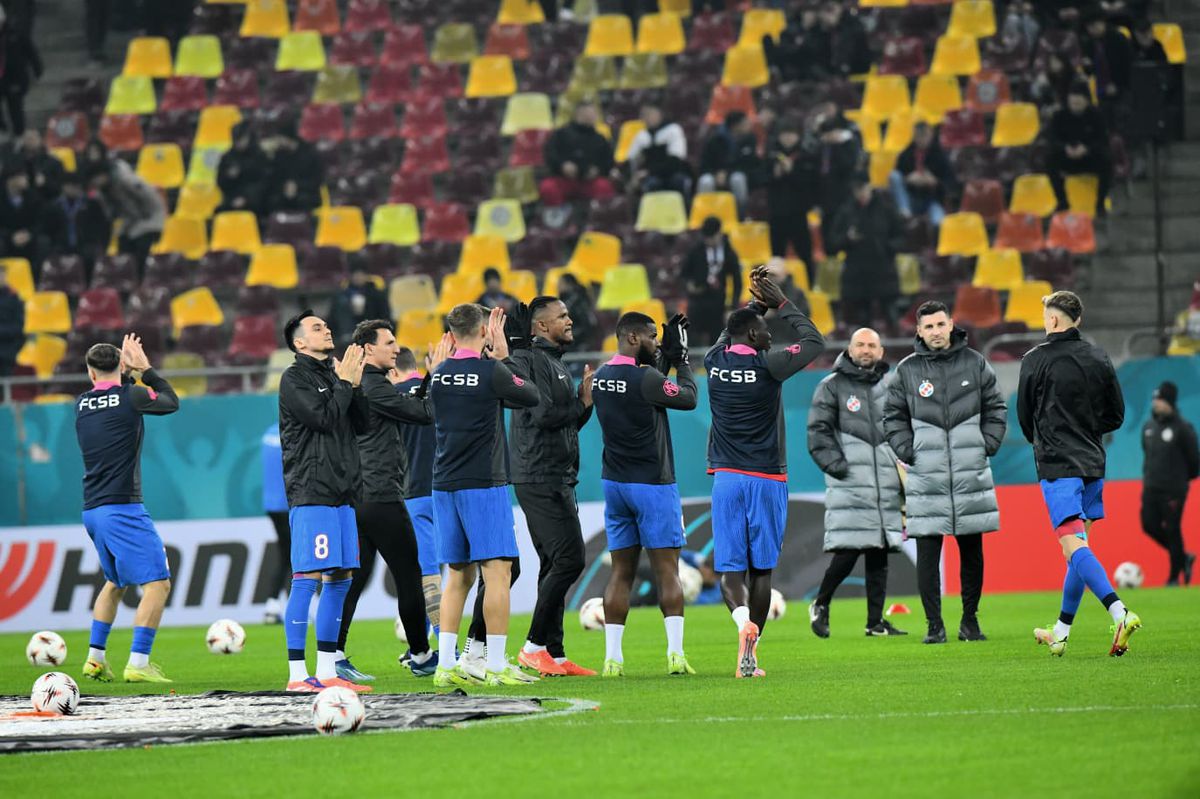 FCSB - Feyenoord, imagini de la încălzire