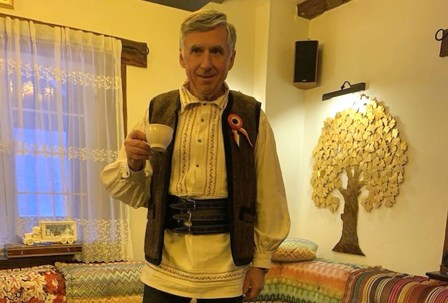 Ion Sturza / foto: Facebook A venit replica Dianei Șucu: „E un impostor!” » Respinge virulent afirmația că și-a presat soțul să cumpere Rapid pentru a-și face copiii fotbaliști