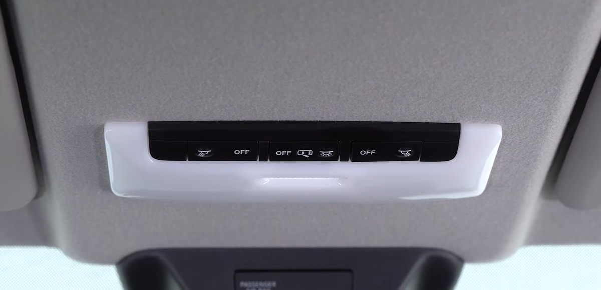 Gigantul auto copiază noua Dacia Duster » Va fi „fratele” modelului românesc