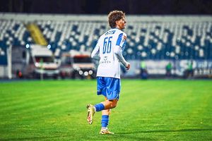 Un puști de 18 ani din Liga 2, propus sub „tricolor” de fostul fundaș din „Generația de Aur”: „E cel mai bun! Pentru mine, e un semn de întrebare de ce lipsește”