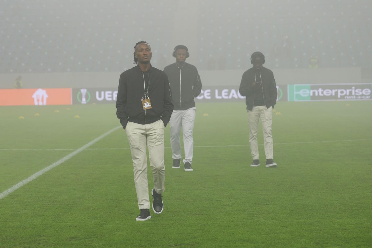 Craiova - Sparta Praga, imagini de pe gazon