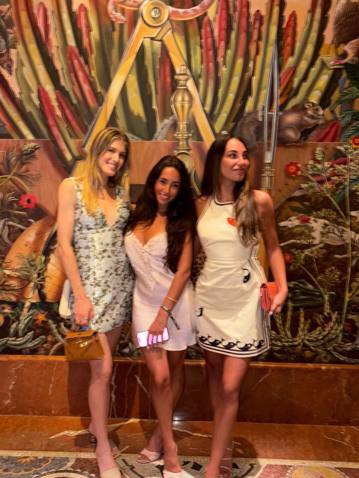 Fosta finalistă de la Wimbledon le-a făcut o surpriză fanilor, într-o ținută provocatoare: „Crăciunul a venit mai devreme!”