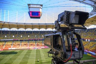 Cine transmite la TV Universitatea Craiova - Sparta Praga și FCSB - Feyenoord