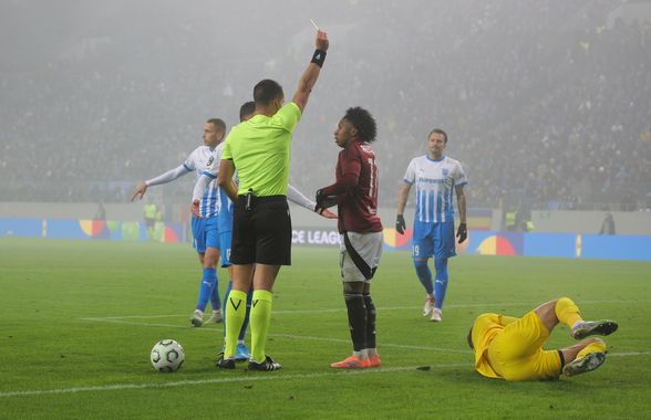 Intrare dură la Universitatea Craiova - Sparta Praga: mijlocașul cehilor i-a dat un genunchi în cap lui Isenko » Trebuia eliminat?