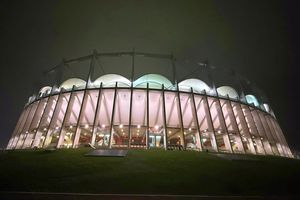 FCSB - Feyenoord » Campioana României versus Robin van Persie în Europa League. Echipele probabile