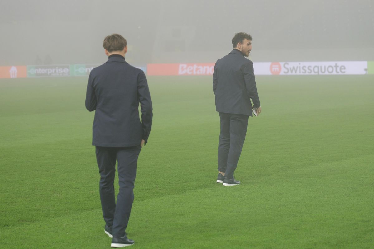 Craiova - Sparta Praga, imagini de pe gazon