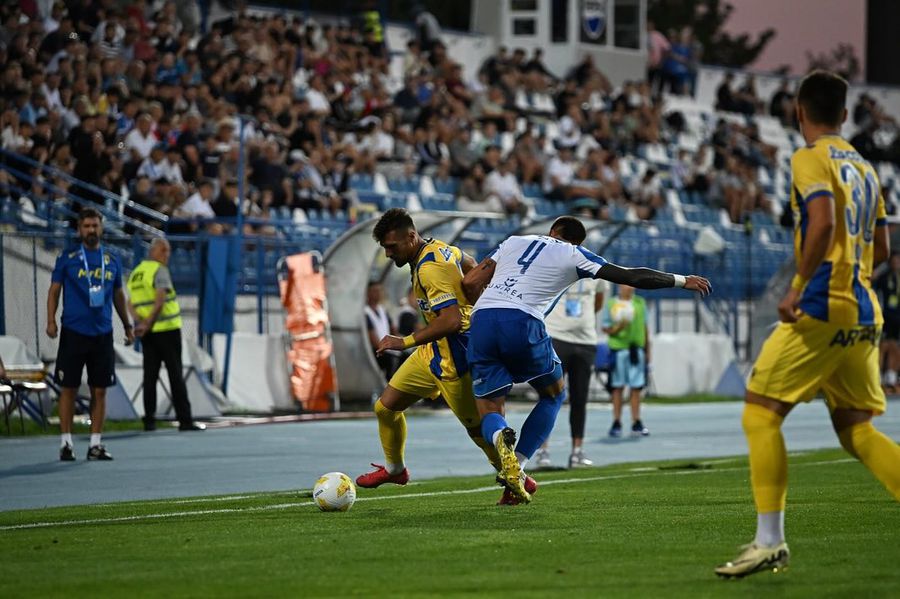 Carlos Inglada, jucător de bază la Poli Iași. Foto: Instagram Un puști din Liga 2, propus sub „tricolor” de fostul fotbalist din „Generația de Aur”: „E cel mai bun! E un semn de întrebare de ce lipsește”