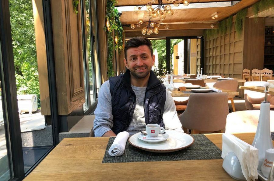 INSTASPORT // Tot acasă e mai bine » Romeo Surdu și-a sărbătorit ziua de naștere la Brașov