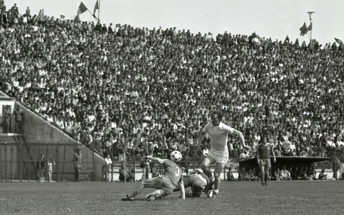 RETRO GSP. Singurul antrenor care i-a pregătit pe Dobrin și pe Hagi împlinește 85 de ani: „Diferența între ei a fost făcută de...”