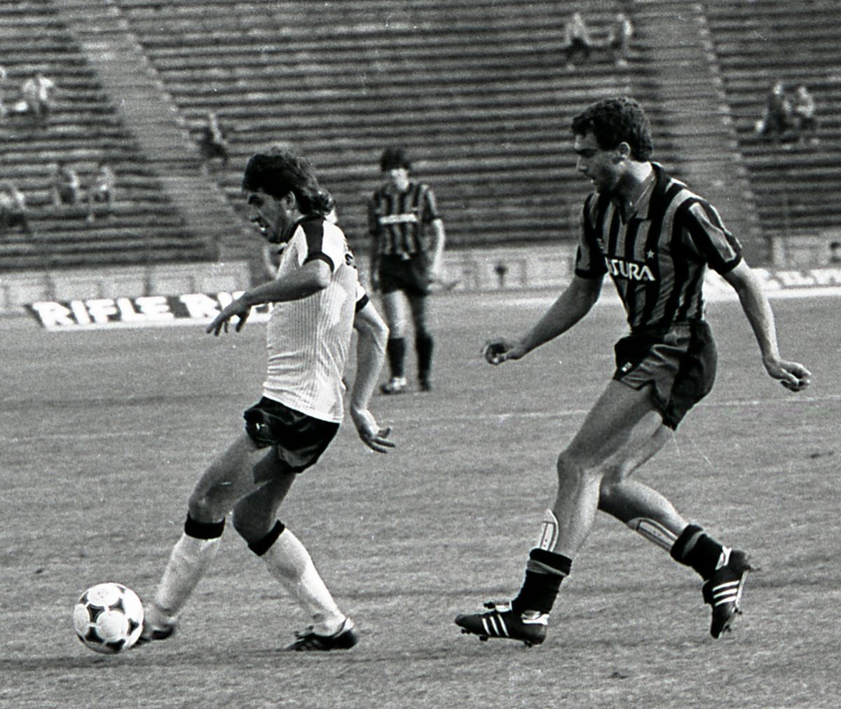 RETRO GSP. Singurul antrenor care i-a pregătit pe Dobrin și pe Hagi împlinește 85 de ani: „Diferența între ei a fost făcută de...”