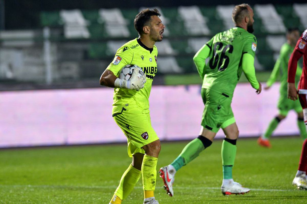 EXCLUSIV Un jucător plecat de la Dinamo, interviu incendiar: „Cortacero ne-a înșelat pe toți, și-a bătut joc! Soția și-a lăsat serviciul să vină la București”