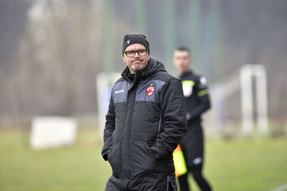 Flavius Stoican anunţă despărţirea de un jucător: „E blocat psihic! Multă lume l-a înjurat. Nu mai poate continua!”