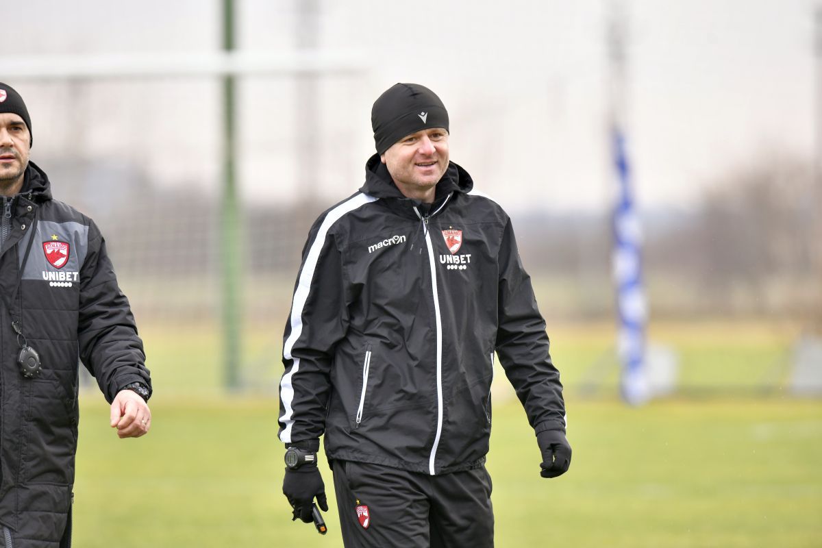 Flavius Stoican anunţă despărţirea de un jucător: „E blocat psihic! Multă lume l-a înjurat. Nu mai poate continua!”