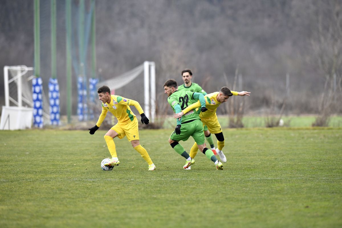 Vraiște! 3 probleme pe care Dinamo trebuie să le rezolve urgent în 2022, anul în care retrogradarea bate la ușă