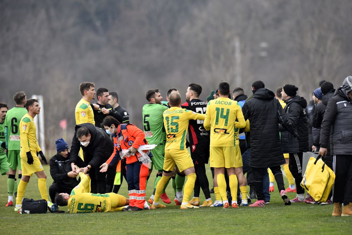 Vraiște! 3 probleme pe care Dinamo trebuie să le rezolve urgent în 2022, anul în care retrogradarea bate la ușă