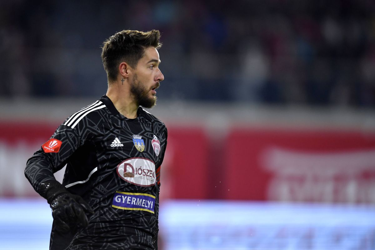 Și-a tatuat viaţa pe corp » Roland Niczuly, căpitanul lui Sepsi, are peste 20 de tatuaje și vrea să-și mai facă și altele