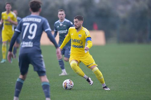 Gheorghe Grozav, în acțiune, în cel mai recent amical al Petrolului // foto: Cristi Preda, GSP