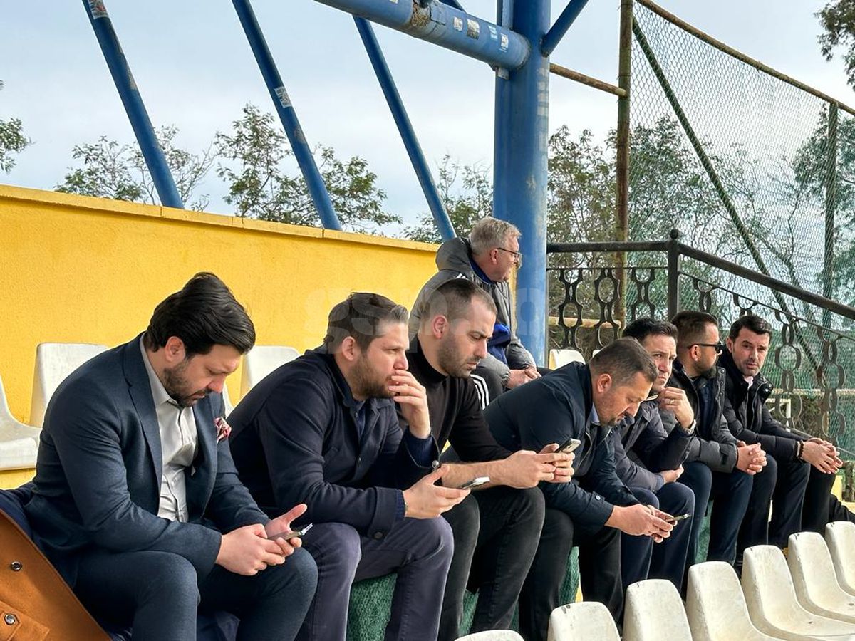 Investitori turci la Petrolul