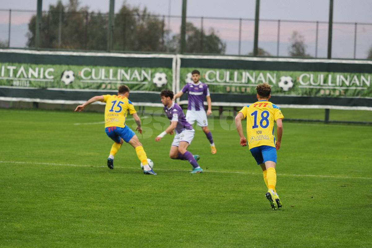 Rapid a pierdut ultimul amical din cantonament, 2-3 în fața belgienilor de la Westerlo » Meci înțesat de momente tensionate!