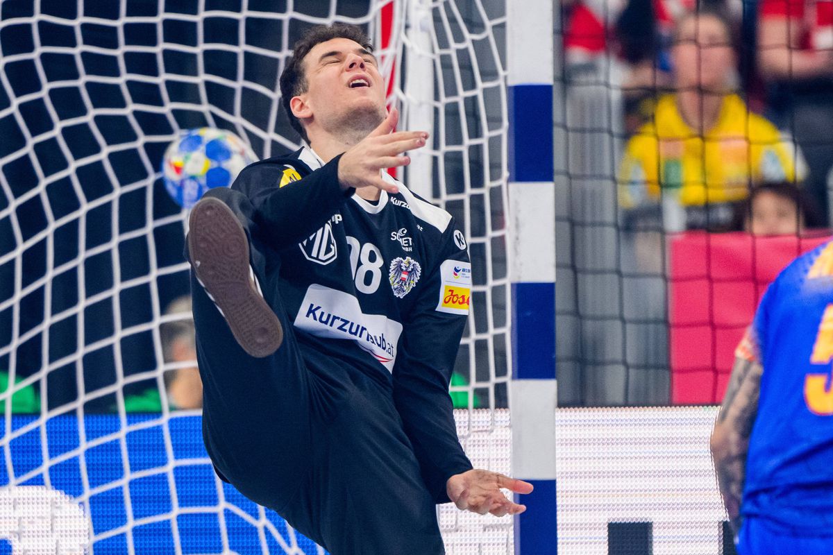 Xavier Pascual, după înfrângerea cu Austria: „Când ratezi șanse în fața unei echipe mai bune decât tine, te costă”