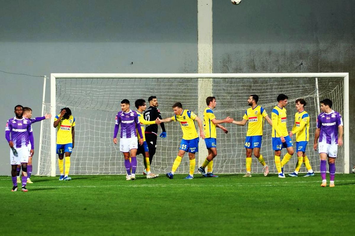 Rapid a pierdut ultimul amical din cantonament, 2-3 în fața belgienilor de la Westerlo » Meci înțesat de momente tensionate!