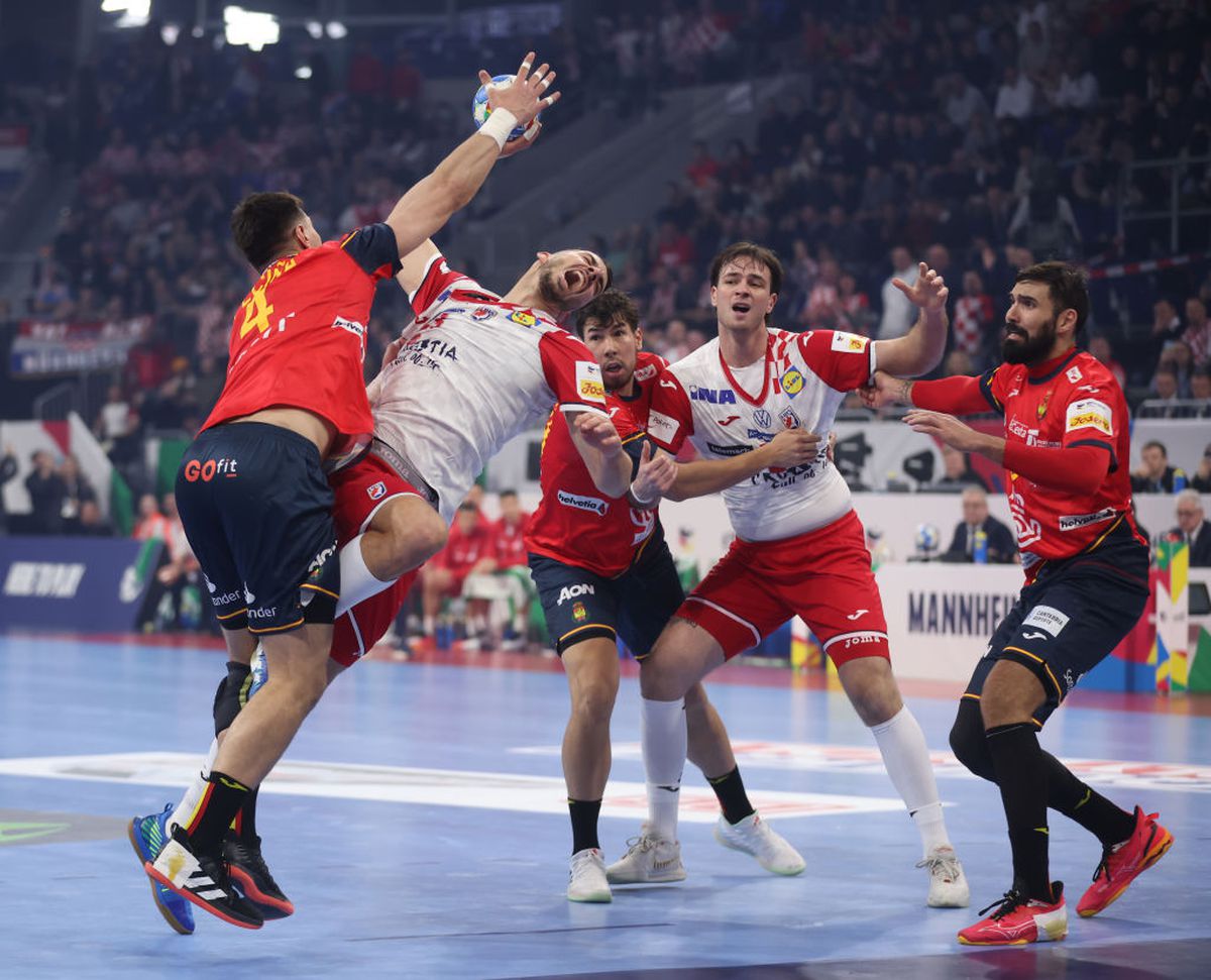 Cele mai spectaculoase imagini din Spania - Croația, derby la Campionatul European de handbal masculin