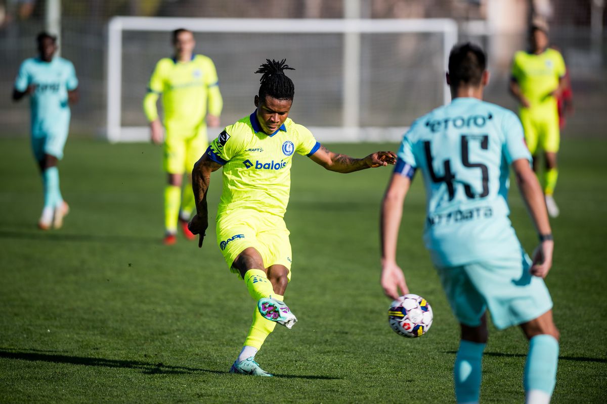 CFR Cluj - Gent 1-2 » Elevii lui Mandorlini au pierdut primul amical din Spania: a marcat veteranul Deac