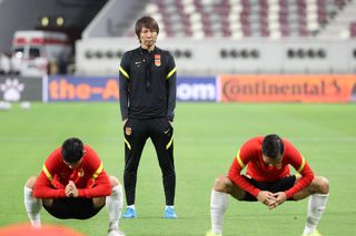 Val de condamnări! 18 persoane plătesc cu ani grei de închisoare pentru corupție, în campionatul unde joacă 4 români!