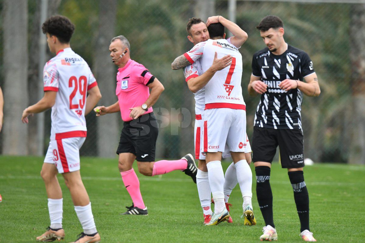 Charleroi - Dinamo 6-2 » Dinamo, echipă de Liga 1 în prima repriză, partea a doua, rușinoasă!