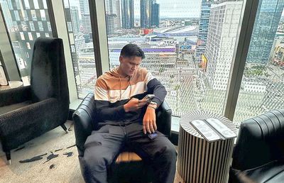 Hondurianul venit în România să se bată la titlu: „V-am căutat pe Google, am găsit «Dracula». Da, da, am citit și despre Ceaușescu”