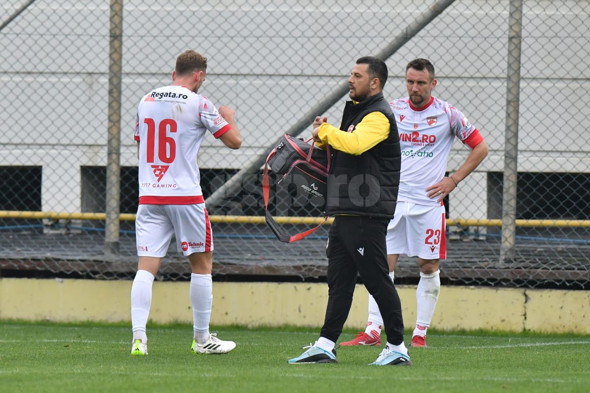 Charleroi - Dinamo 6-2 » Dinamo, echipă de Liga 1 în prima repriză, partea a doua, rușinoasă!
