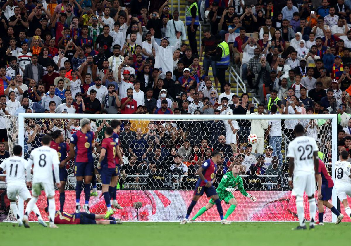 Suporteri la Real Madrid - Barcelona, Supercupa Spaniei