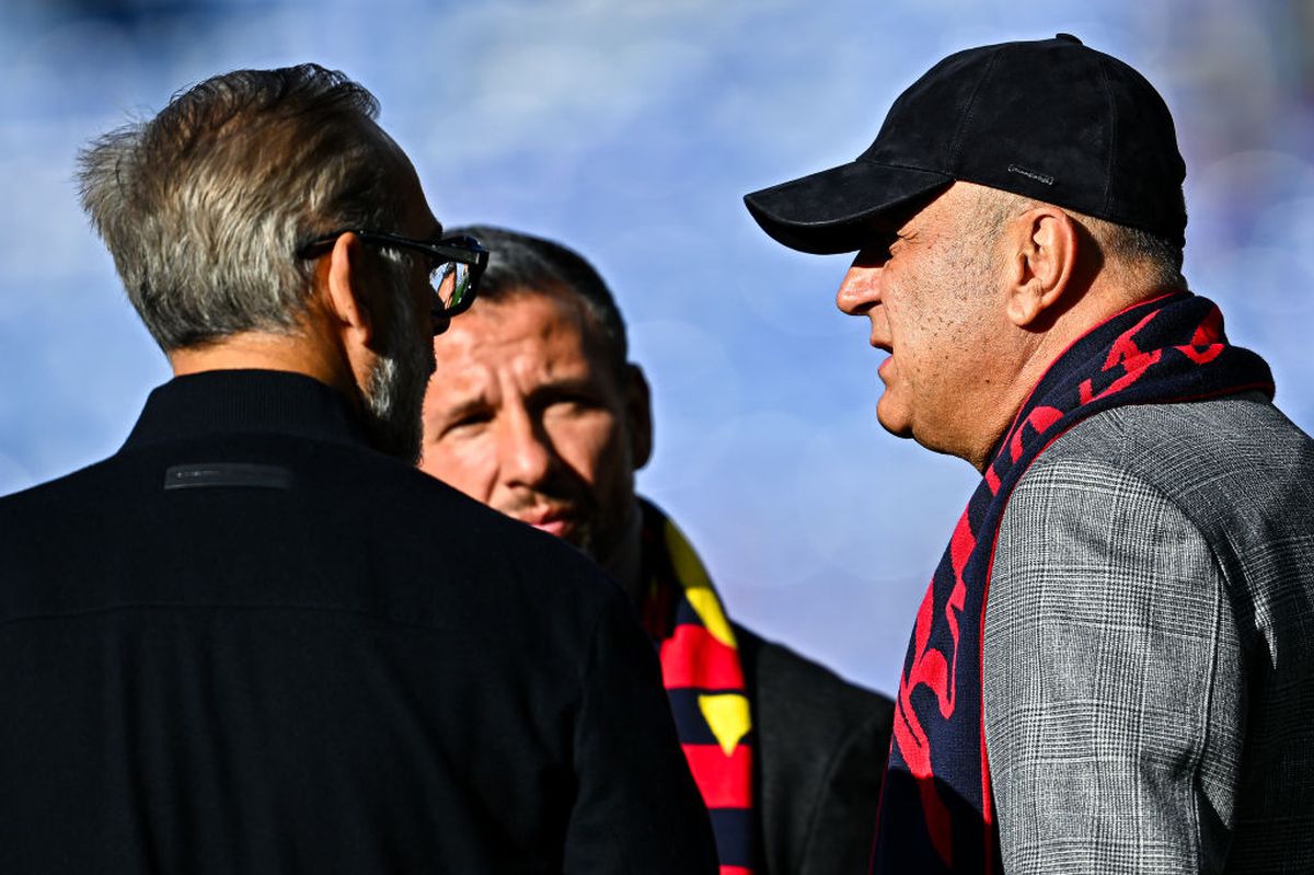 Dan Șucu, prima apariție pe stadion la Genoa