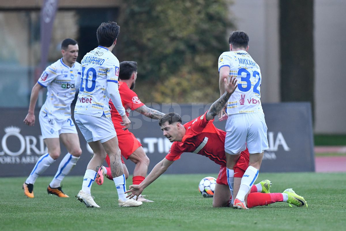 Colegul de la FCSB l-a dat de gol pe Olaru: „Ce ghinion! S-a accidentat înainte să plece, chiar am vorbit”