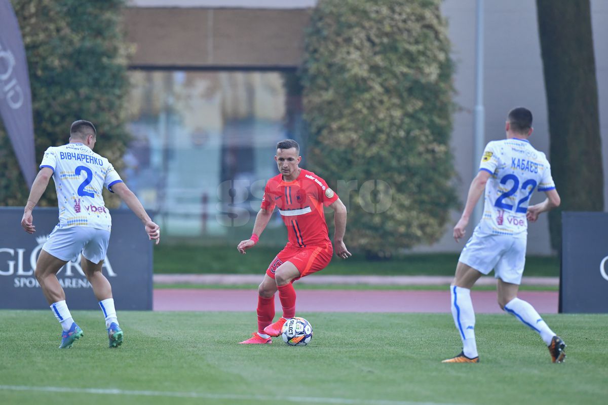 FCSB - Dinamo Kiev 1-2 » Două gafe, două goluri încasate » FCSB, înfrângere în ultimul amical din Turcia